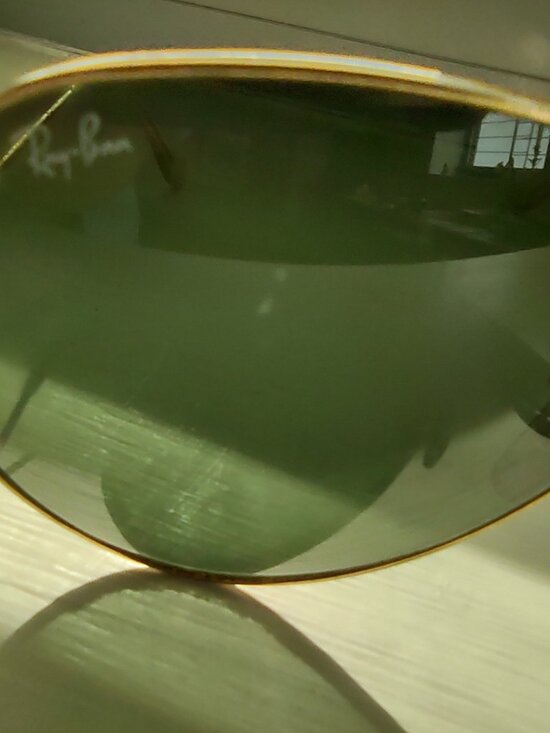 Ray-Ban Aviator Sunglasses Gold Frame Dark Lenses – Gently Used main image 5